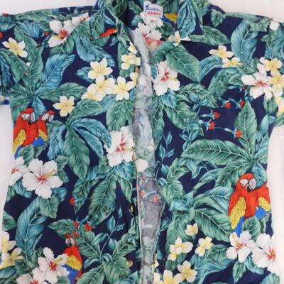 4 pc Men's Apparel, Medium & Large, Hawaii, Volcom, American Living, Cross Creek