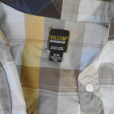 4 pc Men's Apparel, Medium & Large, Hawaii, Volcom, American Living, Cross Creek