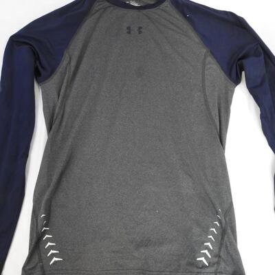 4 pc Sports Ware, Roots of Fight, Muhammad Ali Sweater, Medium, Under armor