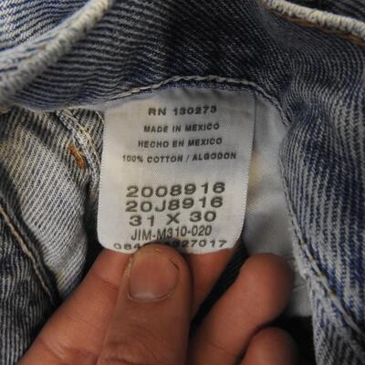 5 Pairs of Jeans, 4 Pairs of Lee, 3 Pairs, 31x30, 2 Pairs 32x32, 2 Pairs