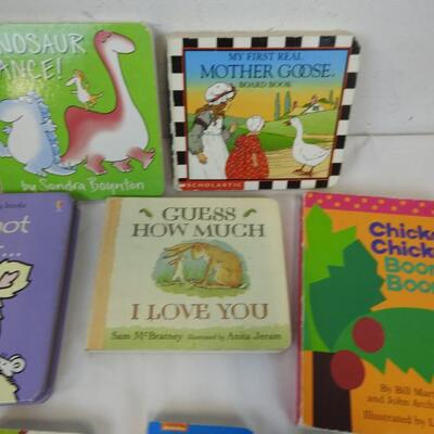 22 Board Books, Kids Books, Baby Shark, We're Going on a Bear Hunt