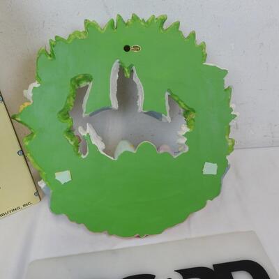 Hand Painted Easter Wreath, Ceramic