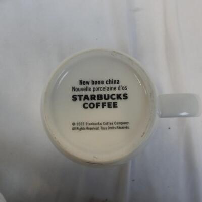 3 Drinking Cups, Two Tall Glass with Lid, One Starbucks 1971 Mug