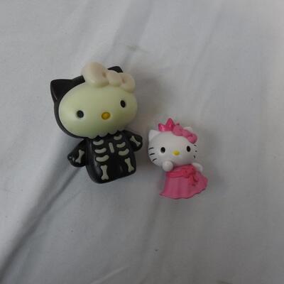 5 Piece Hello Kitty Lot: Bucket Hat, Stuffed Hello Kitty, 2 Action Figures