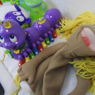 13 pc Toddler Toys, Leap Frog Caterpillars, Puppet, Remote, Sippy Cups