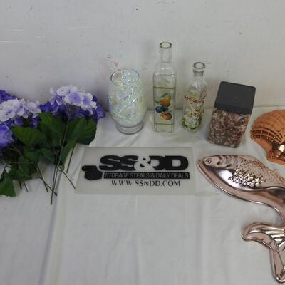7 pc Home Decor: Metal Fish and Shell Wall Decor, River Rocks, Faux Flowers