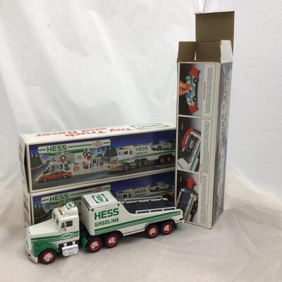 (81) HESS | Truck and Racer Set