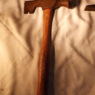 roofing hammer