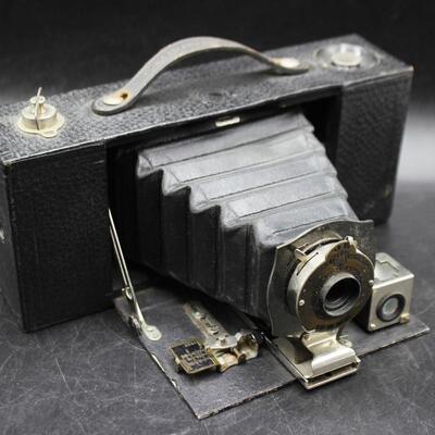Antique Kodak No. 2A Folding Pocket Film Camera Brownie Automatic