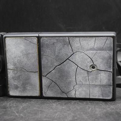 Vintage Polaroid SX-70 SE Land Camera