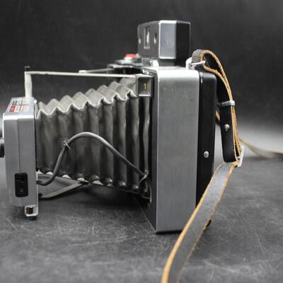 Vintage Polaroid Land Camera Automatic 100