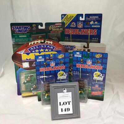 (149) PACKERS | Mixed Group of Packers Figures