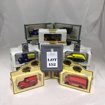 (152) LLEDO | Mixed Group of Lledo Model Cars