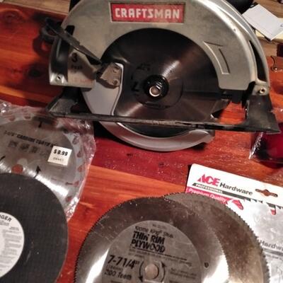 LOT 107 CRAFTSMAN SKILL SAW WITH BLADES
