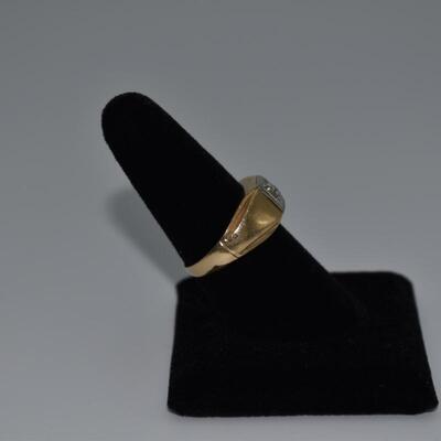 Vintage Mens 10kt Diamond ring