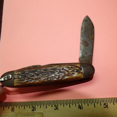 Old Pocket Knife - rusted