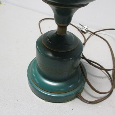 Vintage Metal Tole Table Lamp