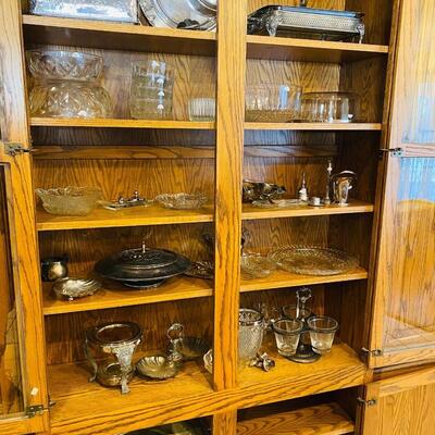 Lot 21: House / Serving ware Selection