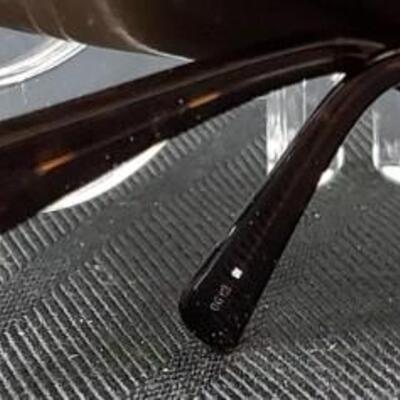 GUESS Sunglasses and case
