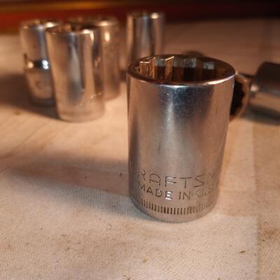 CRAFTSMAN 1/2 DRIVE SOCKETS SAE