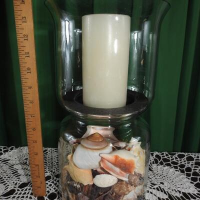 Large candle holder with shell base