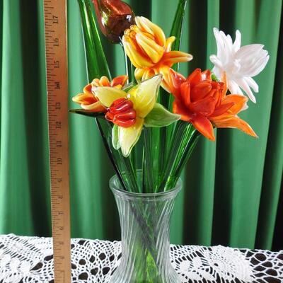 Art glass hand blown Amberina daffodils