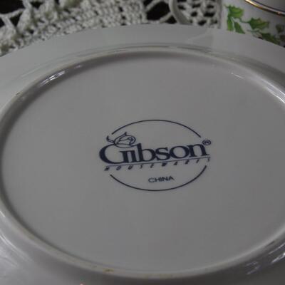 Gibson Christmas Charm Dish Set