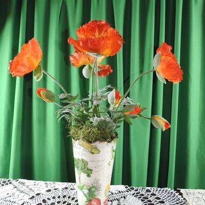 Poppy's Decor