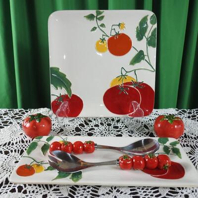 Tomato design serving set