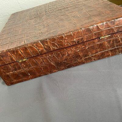 Brown Alligator Box