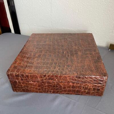 Brown Alligator Box
