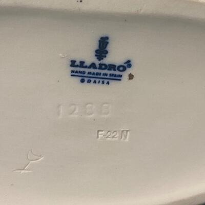 Lladro Porcelain "Aggressive Goose" Figurine