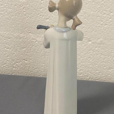 Lladro Porcelain "Girl with Pigtails Playing Violin" Figurine