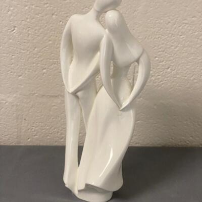 Royal Doulton "Lovers" Statue