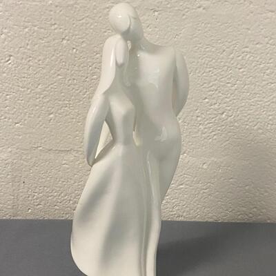 Royal Doulton "Lovers" Statue