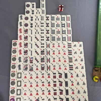 Vintage Mah Jongg Set with Carrying Case