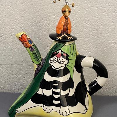 SWAK Lynda Corneille "Clancey the Cat" Teapot
