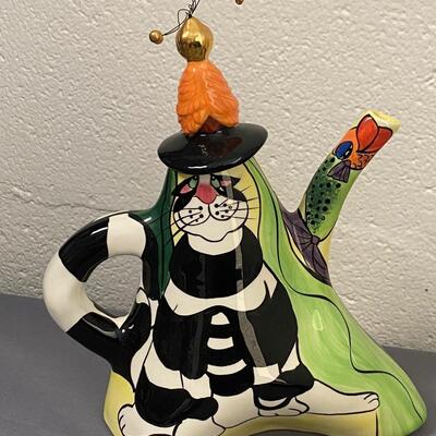 SWAK Lynda Corneille "Clancey the Cat" Teapot