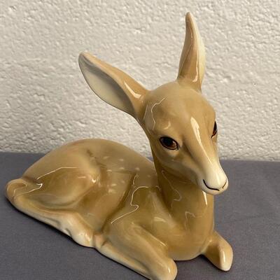 1930's W.R. Midwinter, Ltd. Porcelain Deer/Fawn Figurine