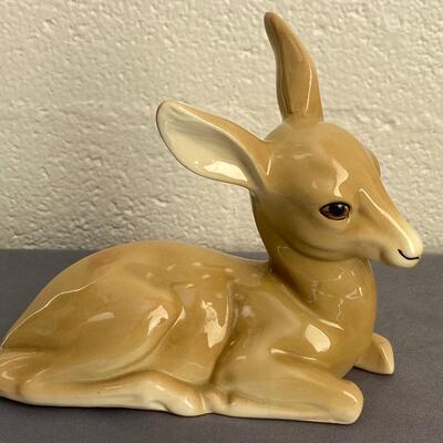 1930's W.R. Midwinter, Ltd. Porcelain Deer/Fawn Figurine