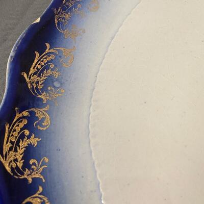 (Lot of 5) Vintage Blue and Gold Plates