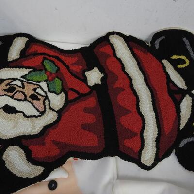 11 pc Christmas Decor: Santa Rug, Mr. and Mrs. Clause Heads, Stuffed Snowman