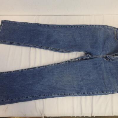 5 Pairs of Jeans, Gloria Vanderbilt, ST. John's Bay, Riders, Medium