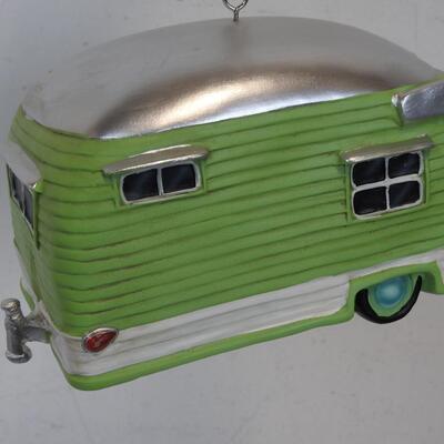 Spoontiques Wooden Bird House, Green Camping Trailer