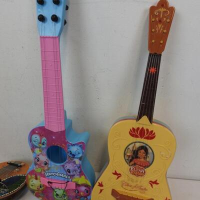 11 pc Musical Instruments: Kalimba, Recorders, Triangle, Train Whistle