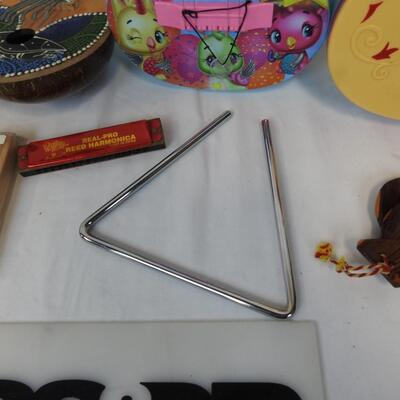 11 pc Musical Instruments: Kalimba, Recorders, Triangle, Train Whistle