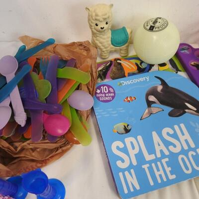19+ Toddler Toys, Mellissa & Doug Wooden Animals Boards, Plastic Utensils