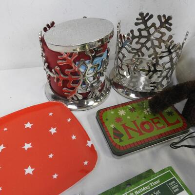 21 pc Christmas Decor: Ceramic Snowman, Santa Hats, Mini Lights, Mugs
