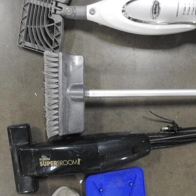 4 pc Cleaning Supplies, Shark, Broom, Super Broom, Works