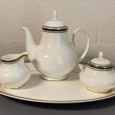 4pc Royal Doulton "Pavanne" Tea Set